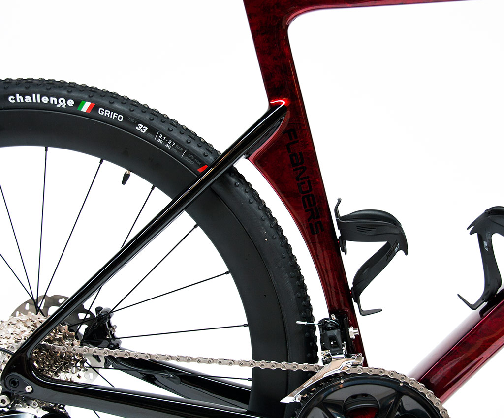 FLANDERS Cyclo-cross CX-Nxt, Shimano 105, Ultegra, Di2, DT, Mavic, Selle Italia, Schwalbe